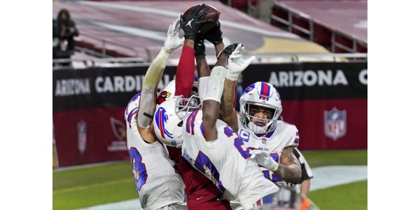 Arizona Cardinals ja Buffalo Bills pelasivat hienoa peliä